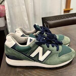 New balance 996 green shoes for men size 6.5